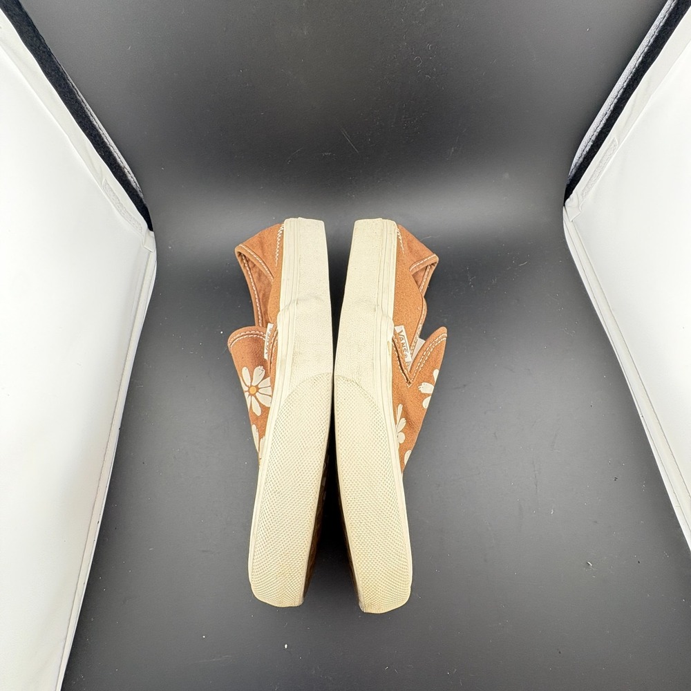 Vans Brown Slip-On Sneakers with White Daisy Print - Picture 9 of 10